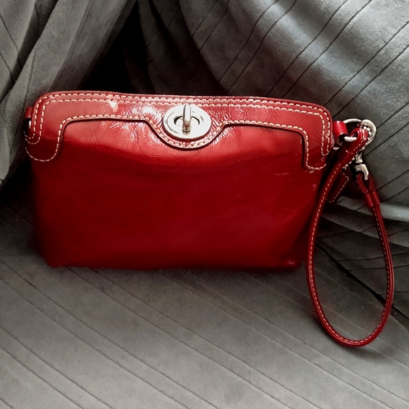 Coach Handbags - Coach Turn Lock Wristlet